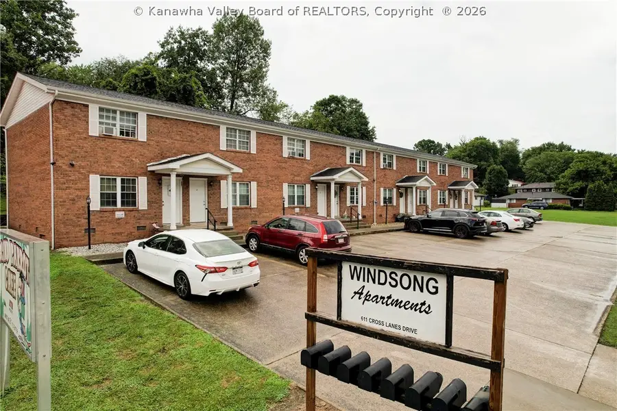 611 Cross Lanes Drive, Nitro, WV 25143 - #2