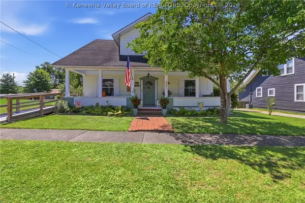 2643 Virginia Avenue, Hurricane, WV 25526