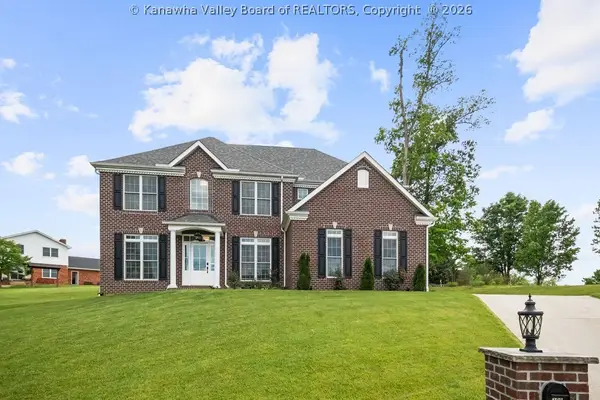 200 Majestic Point, Elkview, WV 25071