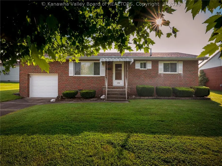 416 Hurricane Avenue, Hurricane, WV 25526 - #3
