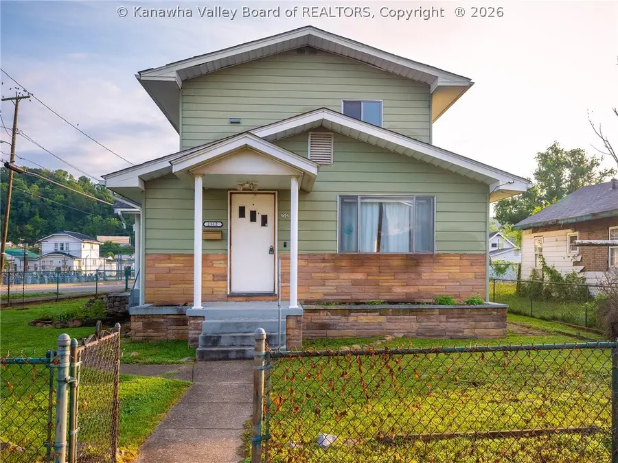 2512 4th Avenue, Charleston, WV 25387 - #3