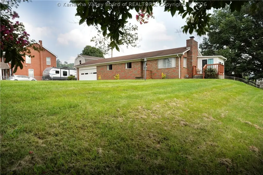 2 Reeves Drive, Nitro, WV 25143 - #3