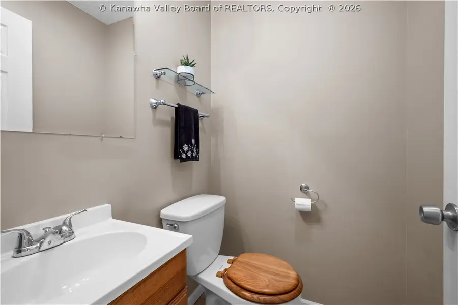 155 Midland Trail Crossing, Hurricane, WV 25526 - #3