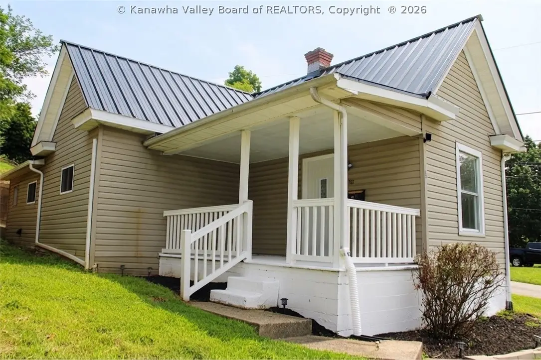 102 Valentia Street, Huntington, WV 25705 - #1