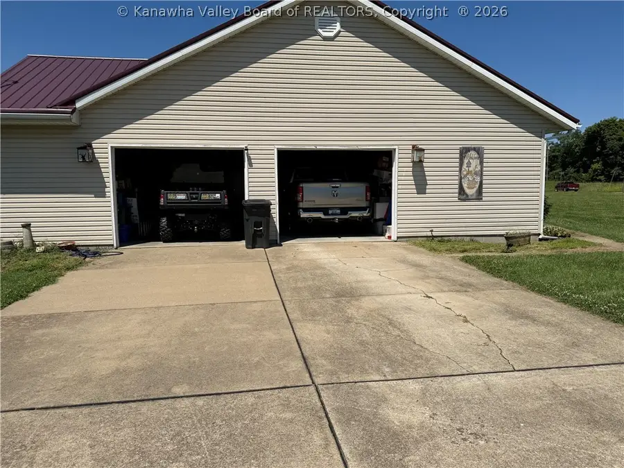 58 Valley Brook Drive, West Columbia, WV 25287 - #3
