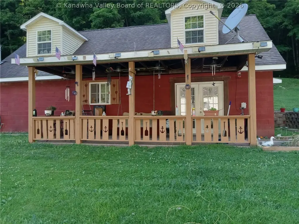 252 Gateway Road, Northern, WV 26448 - #1