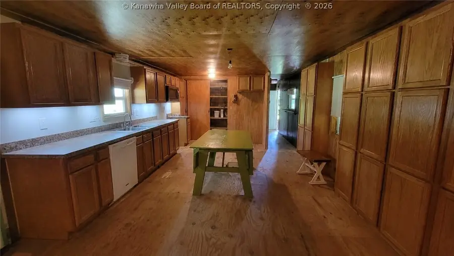 144 Harvey Creek Road, Hamlin, WV 25523 - #3