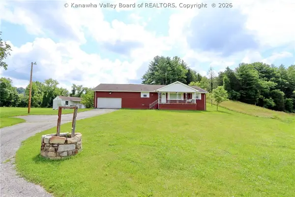 864 Shirkey Lane, Sissonville, WV 25320