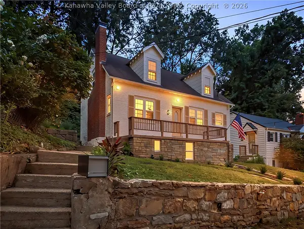 5 Estill Drive, Charleston, WV 25314