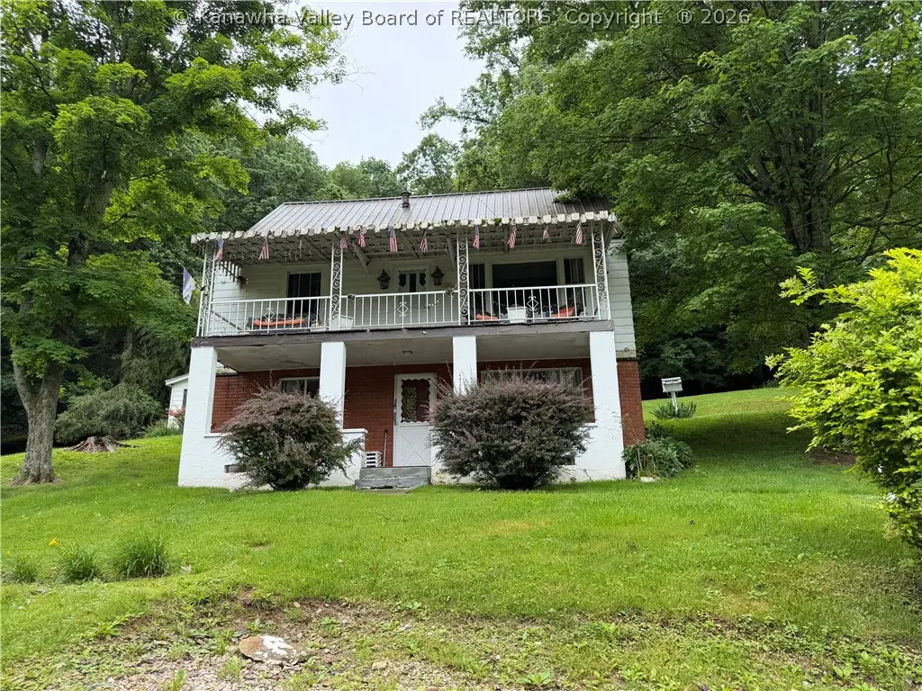 50 31st Street E, Nitro, WV 25143 - #1