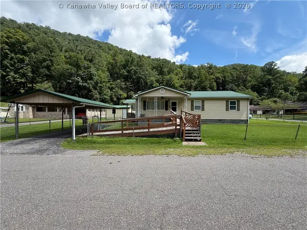 14 Mt. View Lane, Amherstdale, WV 25607