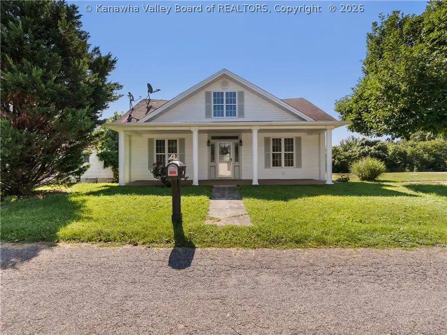 107 High Street, Buffalo, WV 25033 - #2