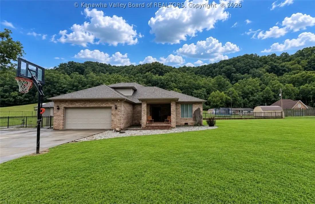 1074 Garrett Fork Road, Chapmanville, WV 25508 - #1