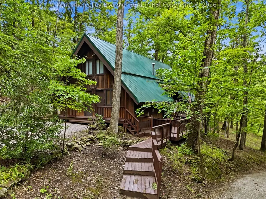 1648 Charleys Creek Road, Culloden, WV 25510 - #2