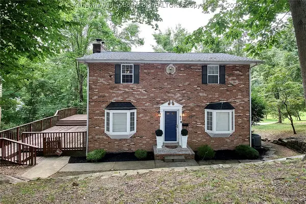 60 Abney Circle, Charleston, WV 25314
