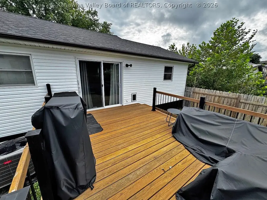 123 Dawn Heights, Scott Depot, WV 25560 - #3