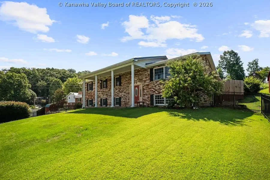 1815 Pinewood Drive, Sissonville, WV 25320 - #2