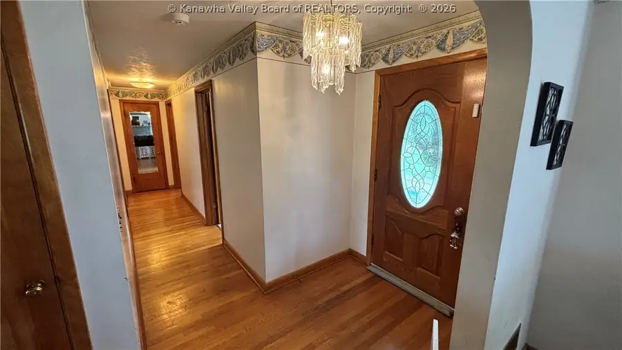 2009 Mt Vernon Avenue, Point Pleasant, WV 25550 - #3