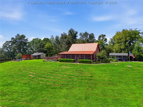 498 Goshen View Drive, Kenna, WV 25248