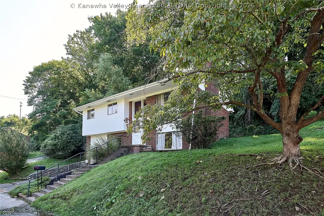 54 Sunset Drive, Charleston, WV 25301 - #1