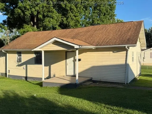 311 17th Street, Dunbar, WV 25064 - #2