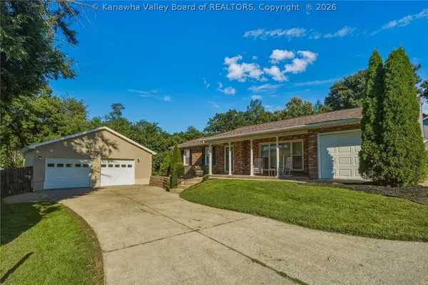 1924 Pinewood Drive, Charleston, WV 25320