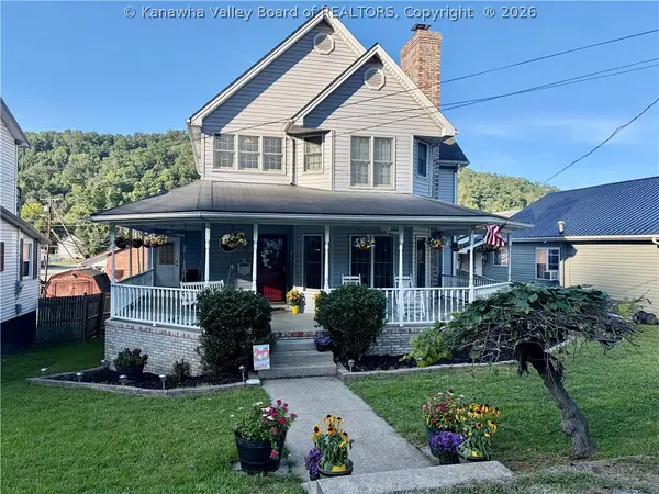 519 2nd Street W, Madison, WV 25130