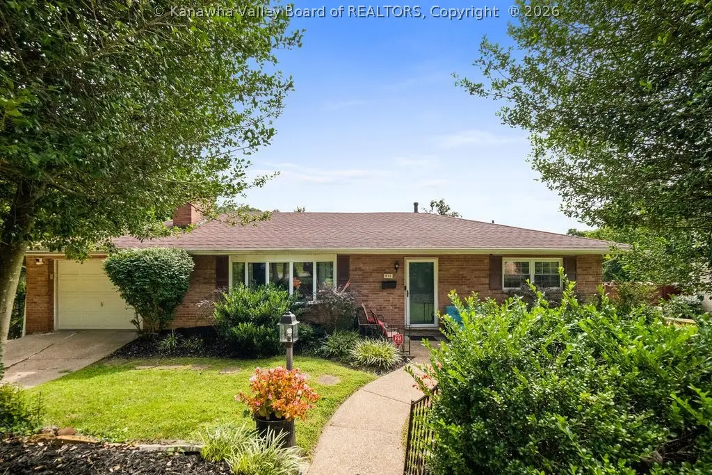910 Chester Road, Charleston, WV 25302 - #1