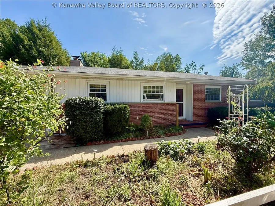 864 Carroll Road, Charleston, WV 25314 - #2
