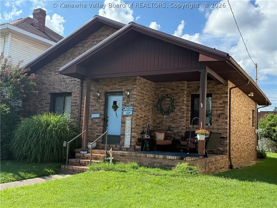 1024 West Virginia Avenue, Dunbar, WV 25064 - #2