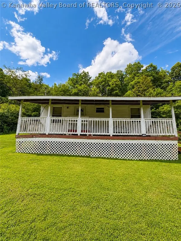 463 Amos Run Road, Cowen, WV 26203