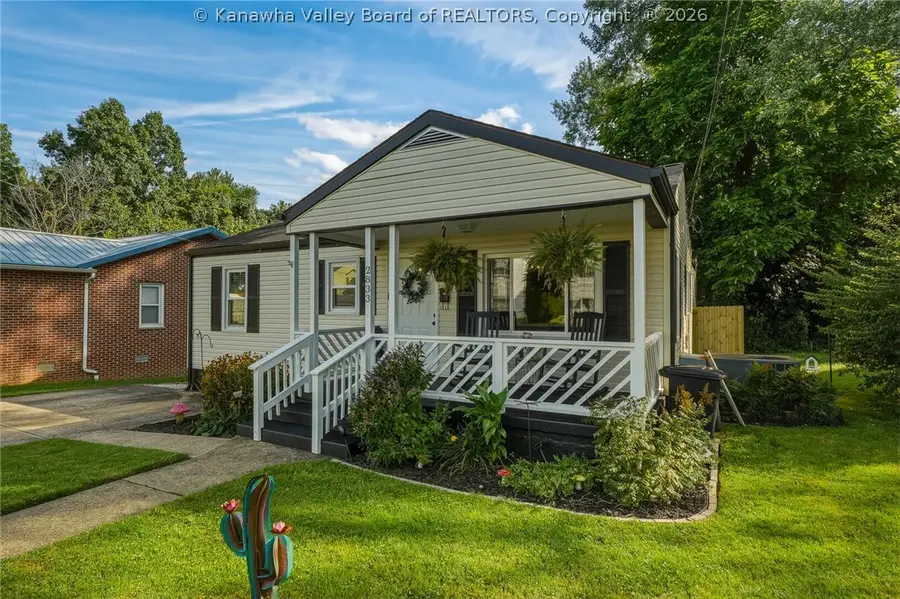 2833 Madison Avenue, Saint Albans, WV 25177 - #2