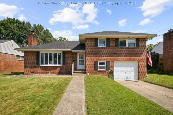 2020 Lincoln Avenue, St Albans, WV 25177