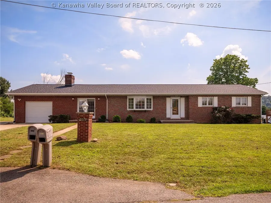 2015 E Highland Drive, Hurricane, WV 25526 - #2