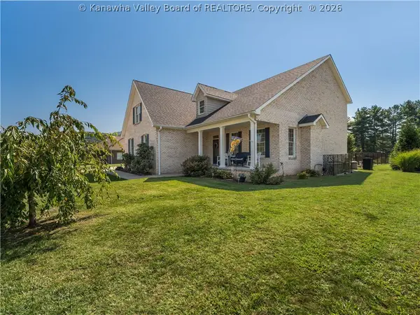 35 Nautical Drive, Winfield, WV 25213