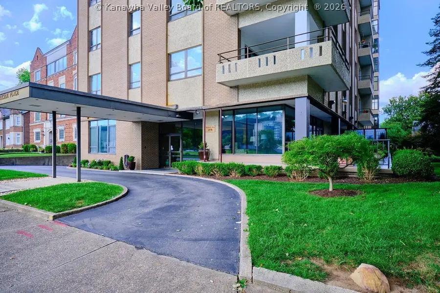 1578 Kanawha Boulevard E #3D, Charleston, WV 25311 - #2