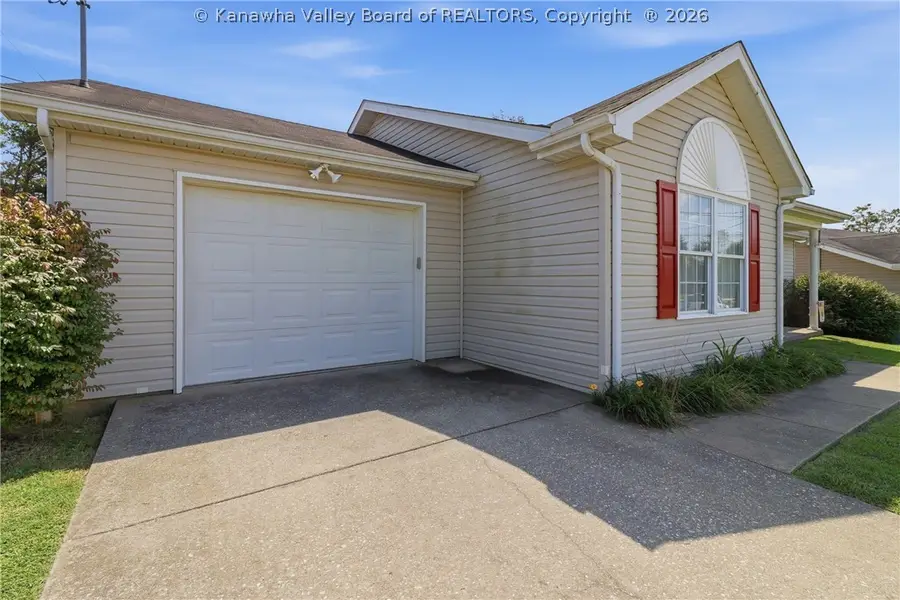 3027 Victorian Place, Hurricane, WV 25526 - #3