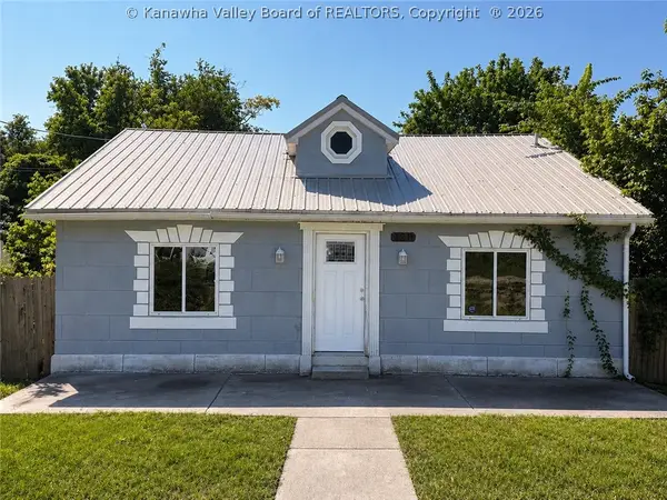 320 Birch Street, St Albans, WV 25177
