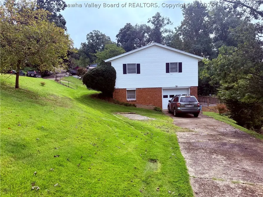 120 Wildwood Drive, Elkview, WV 25071 - #3