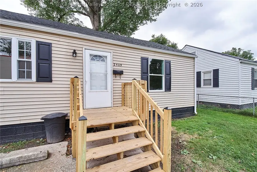 2509 Harrison Avenue, Saint Albans, WV 25177 - #3
