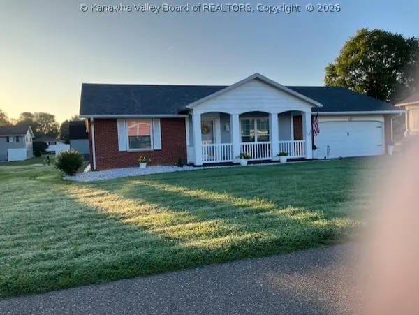 167 Lynn Drive, New Haven, WV 25265