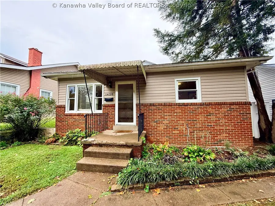 1428 Edwards Street, Huntington, WV 25701 - #3