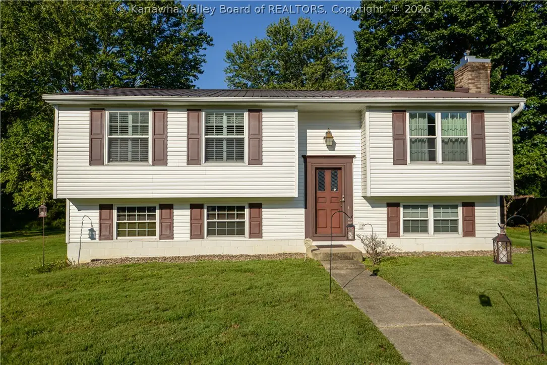 5 Oakmont Drive, Saint Albans, WV 25177 - #1