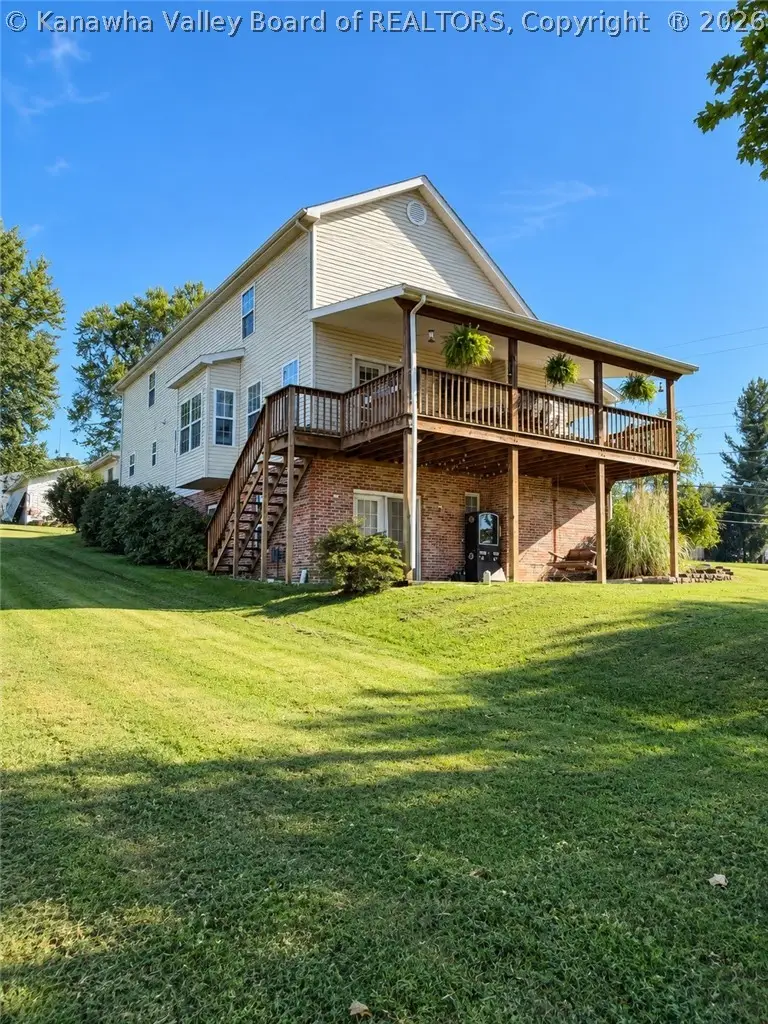 214 Walnut Drive, Hurricane, WV 25526 - #2