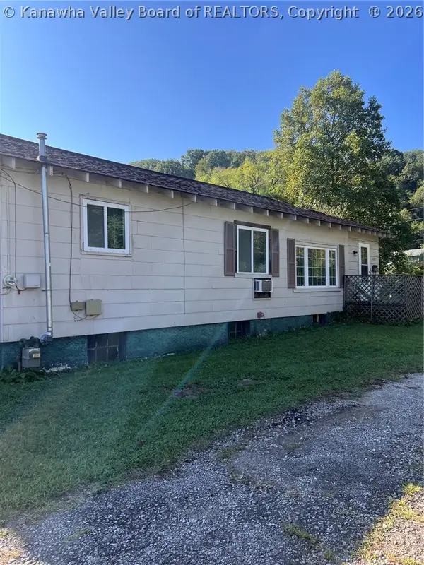 608 52nd Street, Charleston, WV 25304