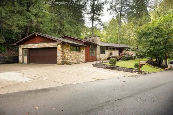 2110 Geary Road, Charleston, WV 25303