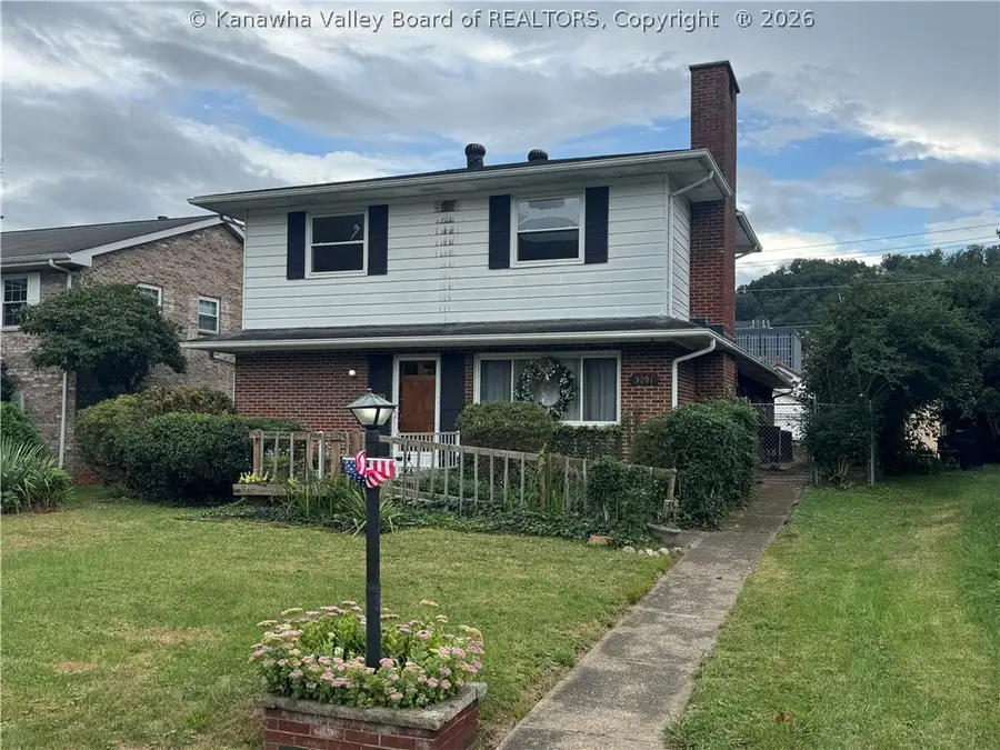 3107 Kanawha Avenue, Charleston, WV 25304 - #2
