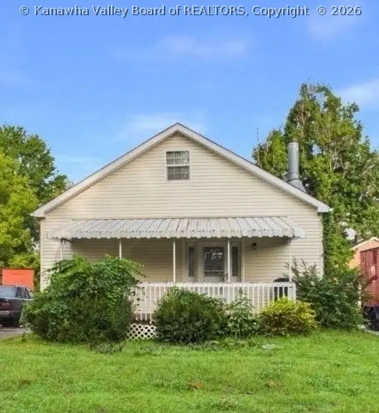 117 1/2 Lincoln Avenue, Dunbar, WV 25064