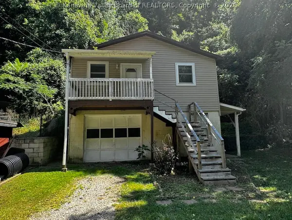 158 East Point Drive, Charleston, WV 25311