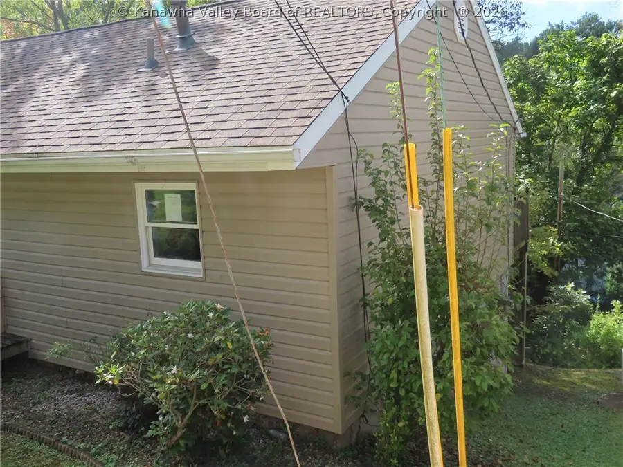 1205 Ashwood Road, Charleston, WV 25314 - #3